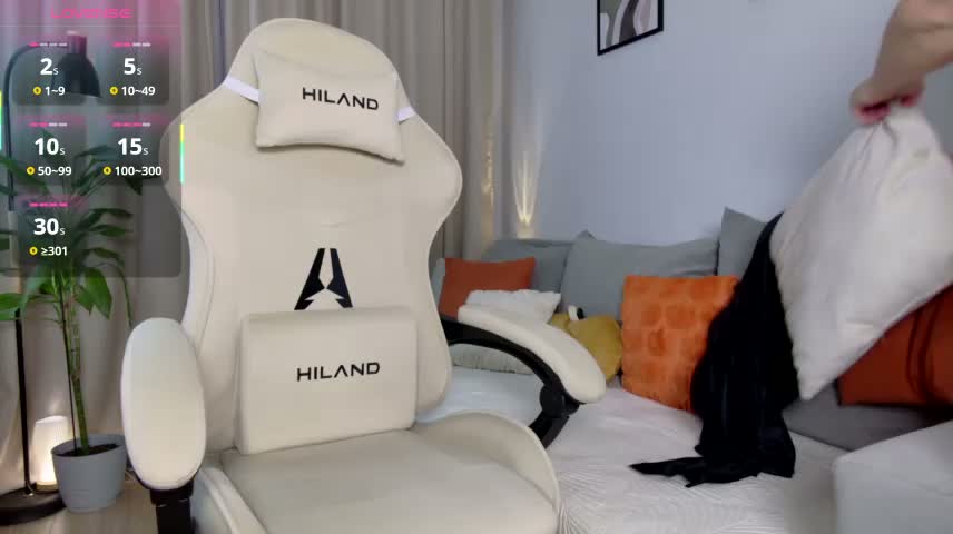 KylieLips Adult Chat October 6, 2026