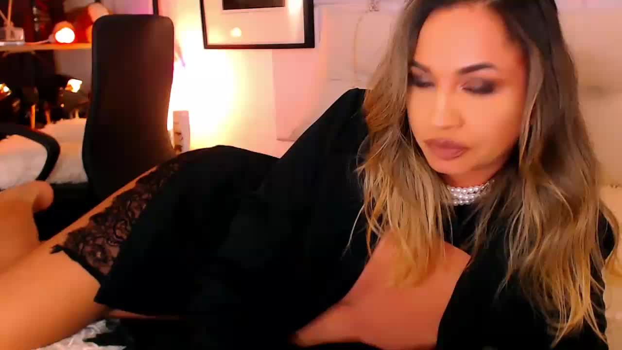 Alexandrawoow Adult Chat October 6, 2026