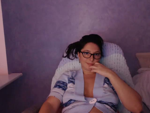 AmandaFresh24 Adult Chat October 7, 2026