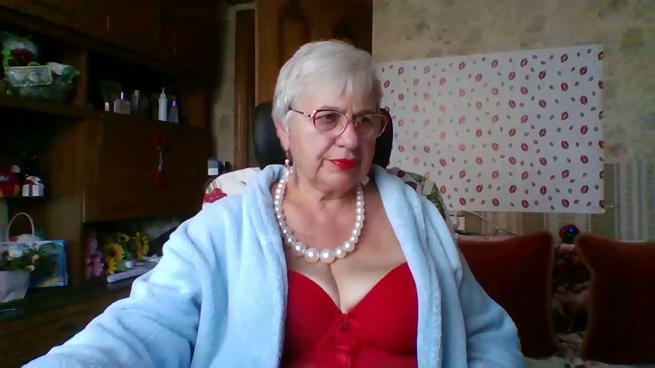 SweetCherry00 Adult Chat October 6, 2026