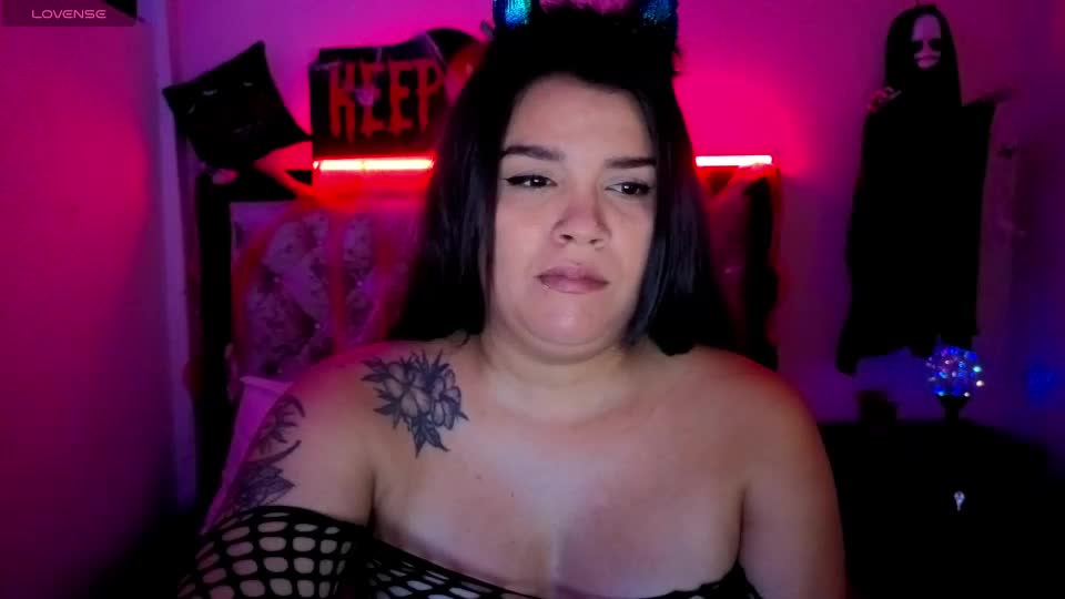 zara_belle Adult Chat October 7, 2026