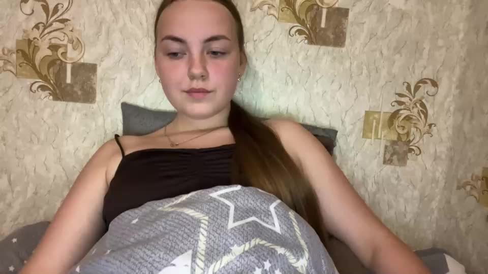 dreamygirl_1 Adult Chat October 7, 2026