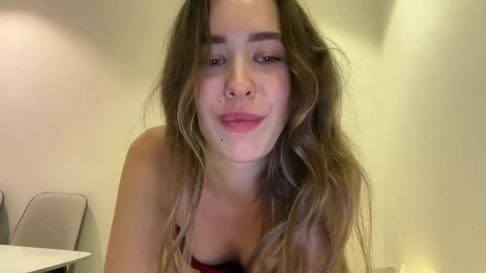 sexyyyhotlillit Adult Chat October 7, 2026