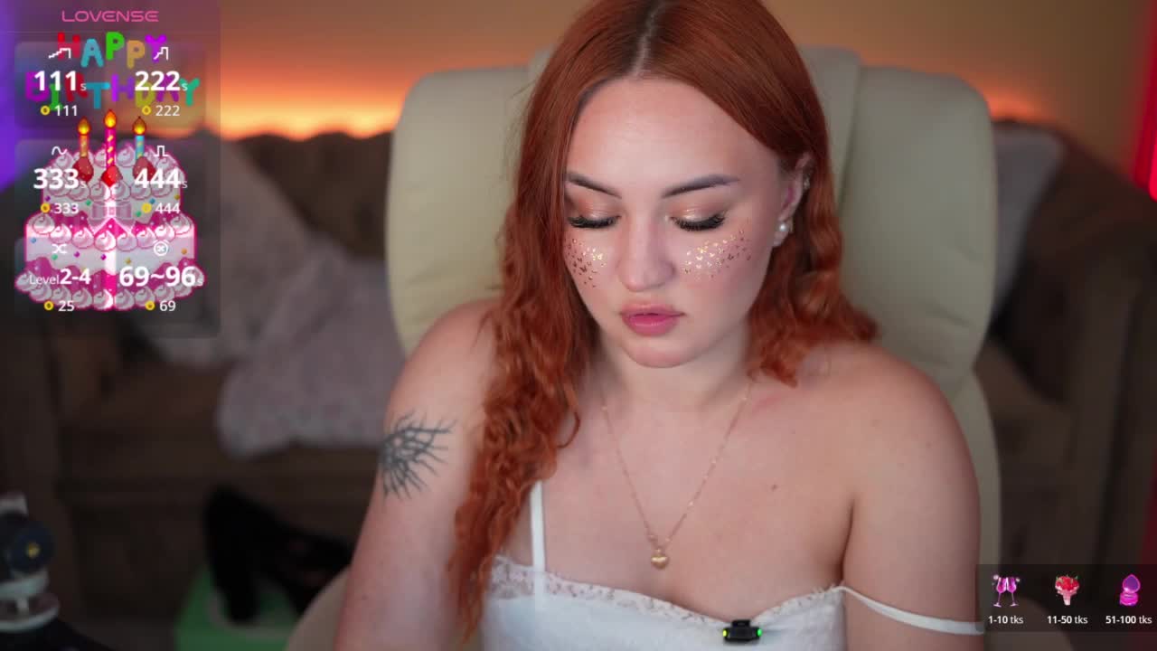 LovelyyBell Adult Chat October 6, 2026