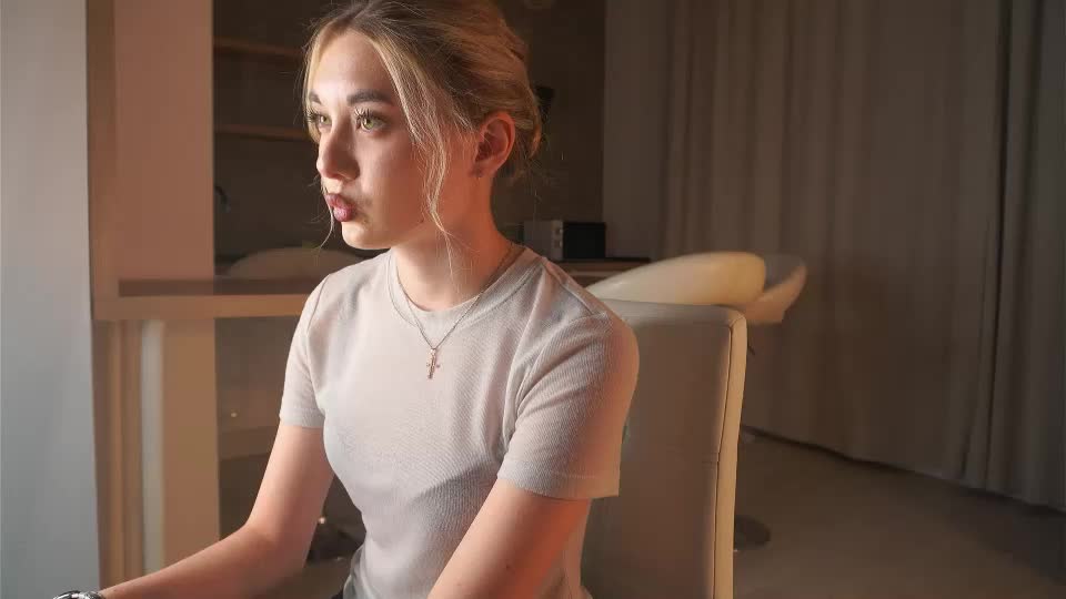 etsukobogacz Adult Chat October 7, 2026