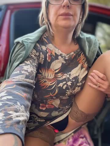 Milena-MilfaXXX Adult Chat October 7, 2026
