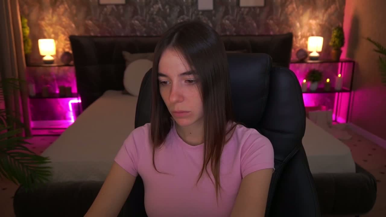 BabeDollie Adult Chat October 7, 2026