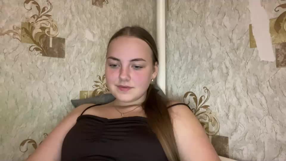 dreamygirl_1 Adult Chat October 7, 2026