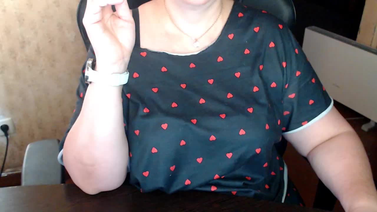 Alisa1917 Adult Chat October 7, 2026