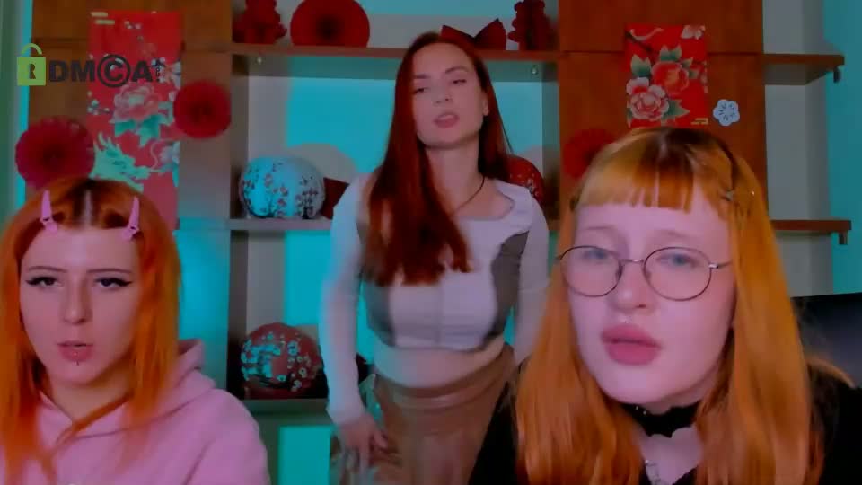 ariana_foxy_ Adult Chat October 7, 2026