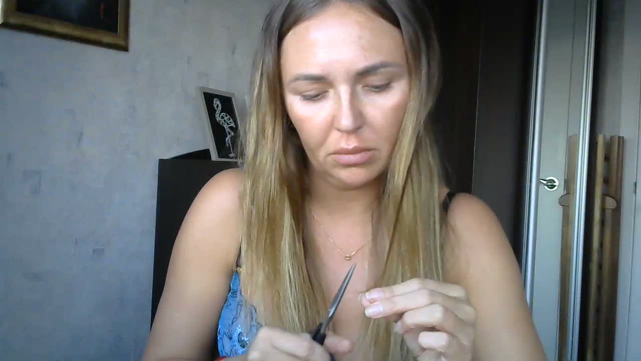 CuteAngelina Adult Chat October 7, 2026