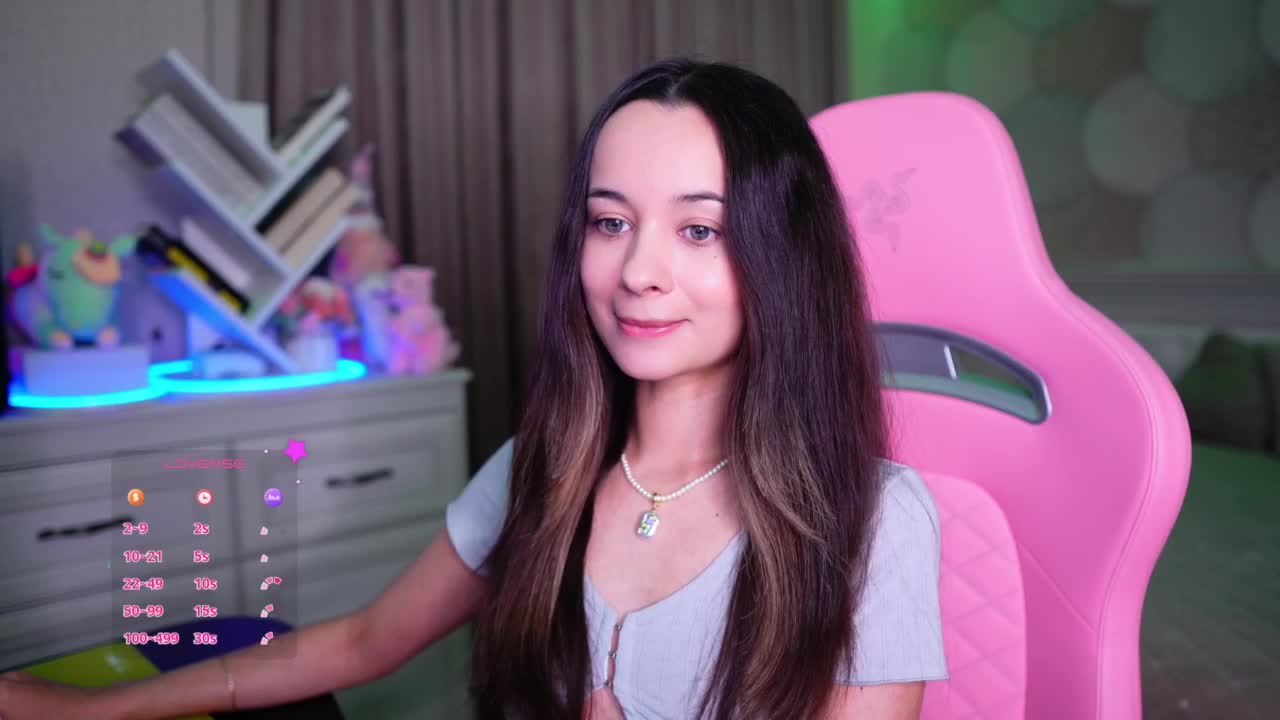 JuicyAngel Adult Chat October 8, 2026