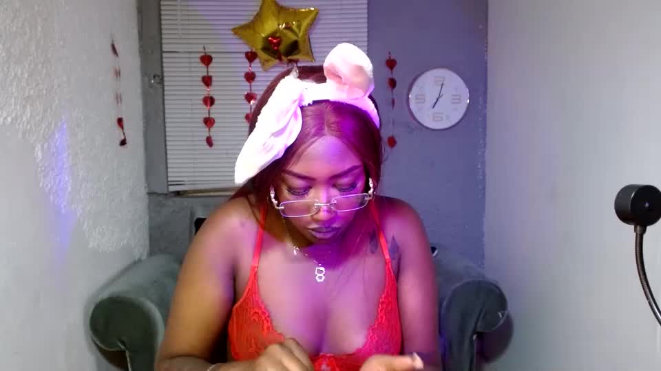 aylany_brunette Adult Chat October 8, 2026