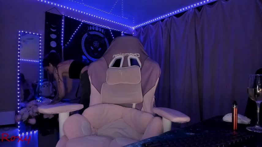 wet_dream_ Adult Chat October 8, 2026