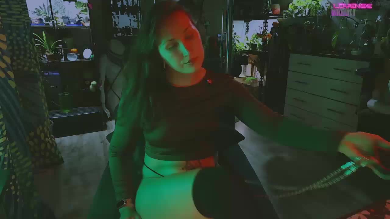 InkButtercup Adult Chat October 8, 2026