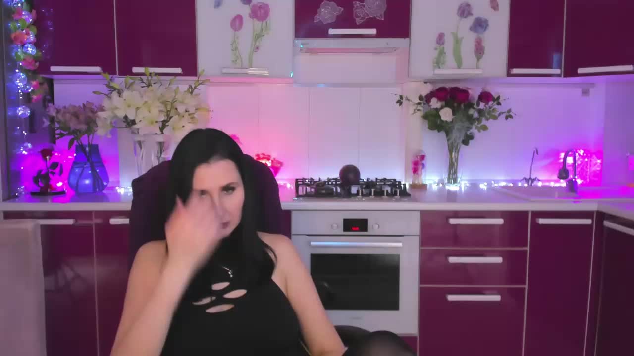 Olivija2020 Adult Chat October 7, 2026