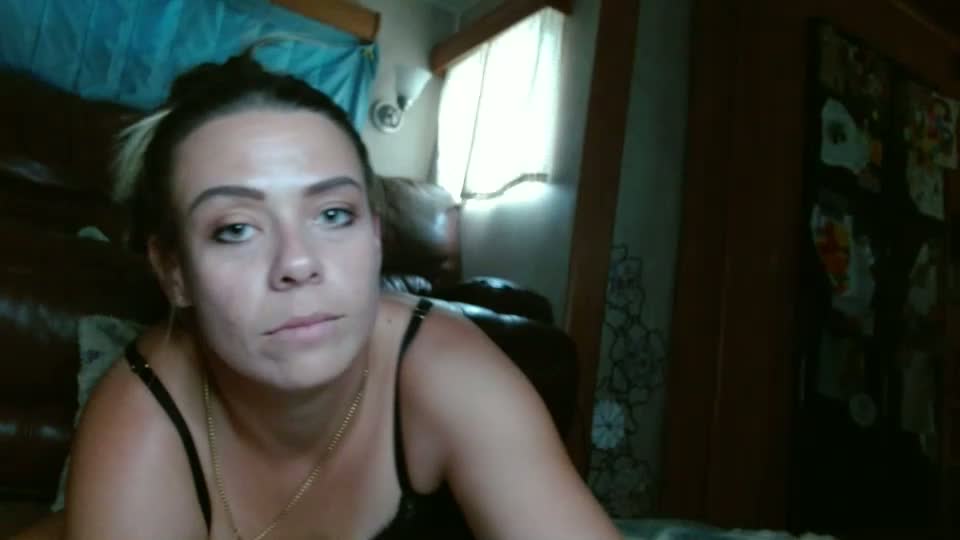 luna_ember79 Adult Chat October 8, 2026