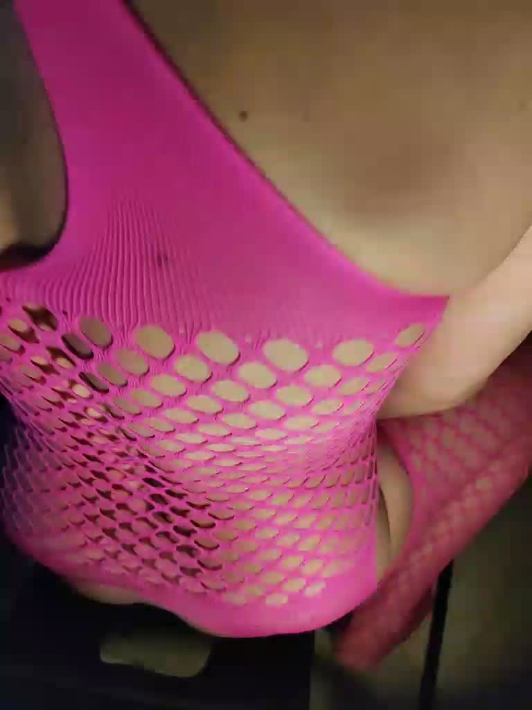Bessandkaty55 Adult Chat October 7, 2026