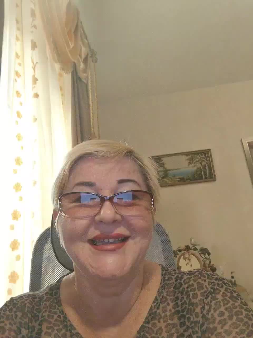 KarinkaSweet Adult Chat October 7, 2026