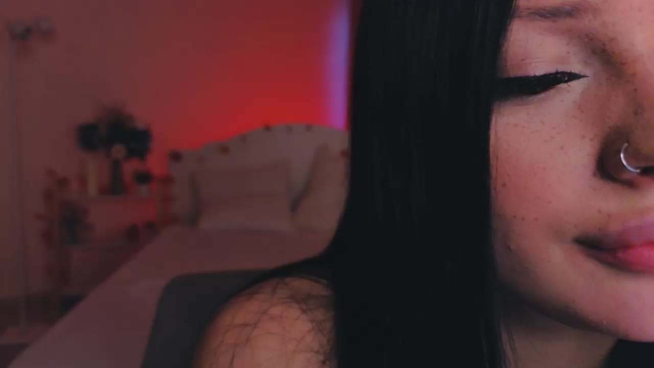 LisaaLiss Adult Chat October 7, 2026