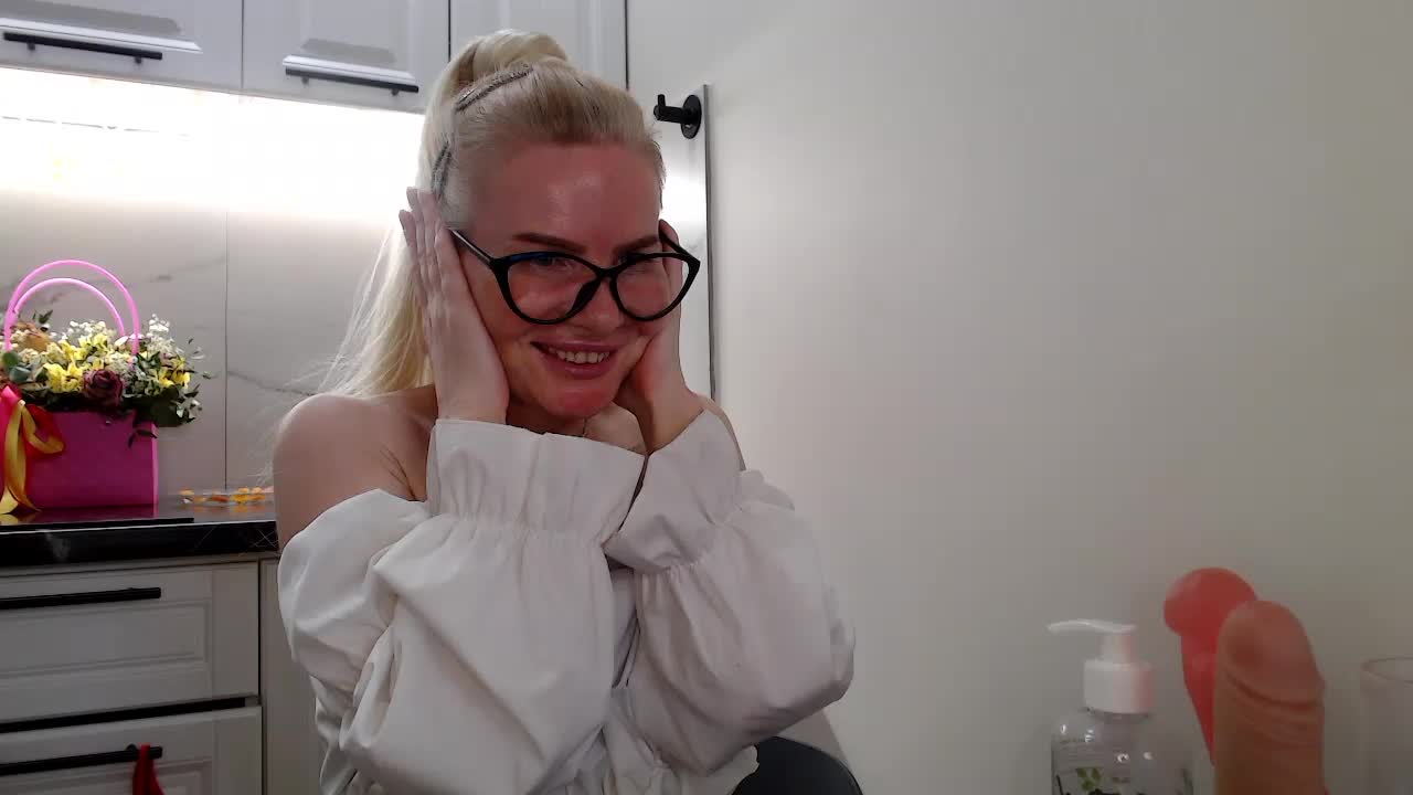 WomenS Adult Chat October 8, 2026
