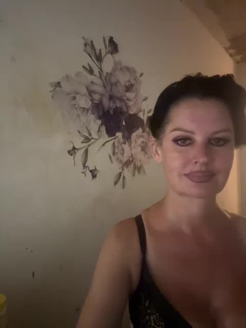 RoyalBreasts Adult Chat October 8, 2026