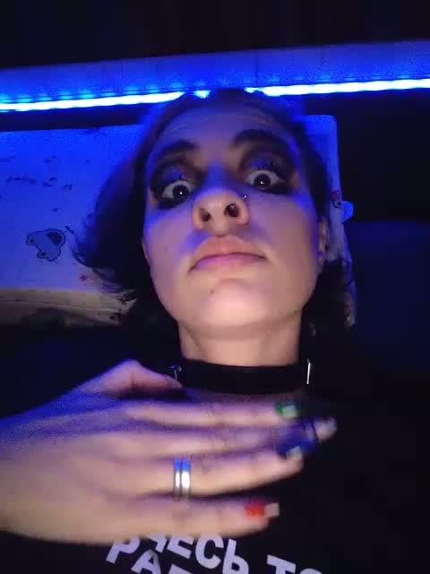 CrazySquirtSiren Adult Chat October 8, 2026