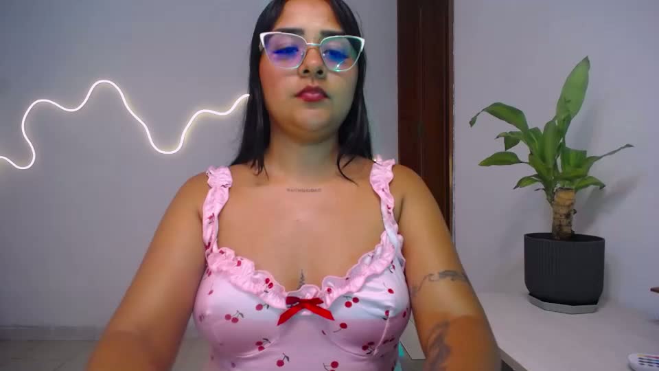 mia_kalifa26 Adult Chat October 8, 2026