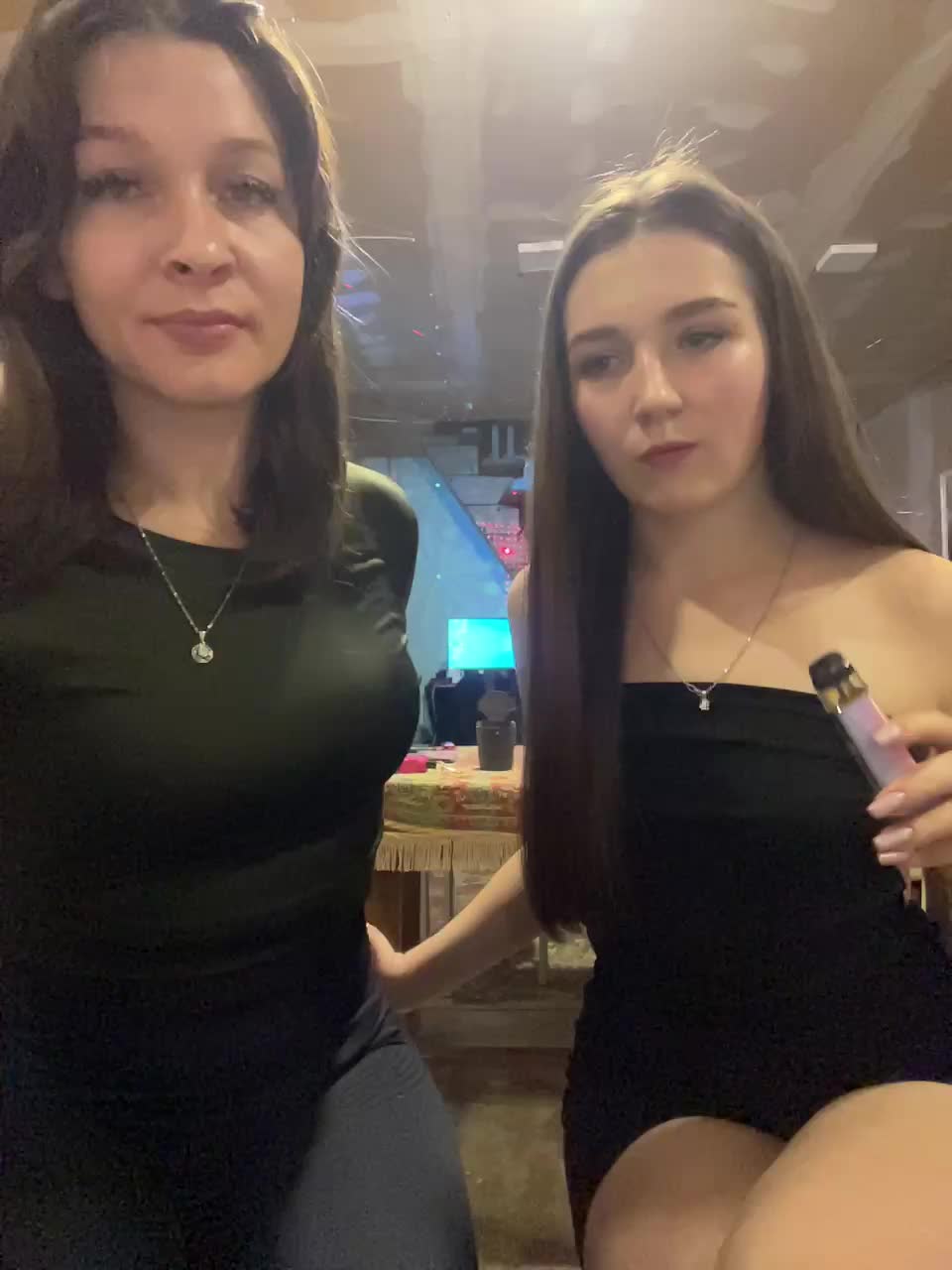 AHaHac_HaxpeH_B_yHuTa3 Adult Chat October 8, 2026