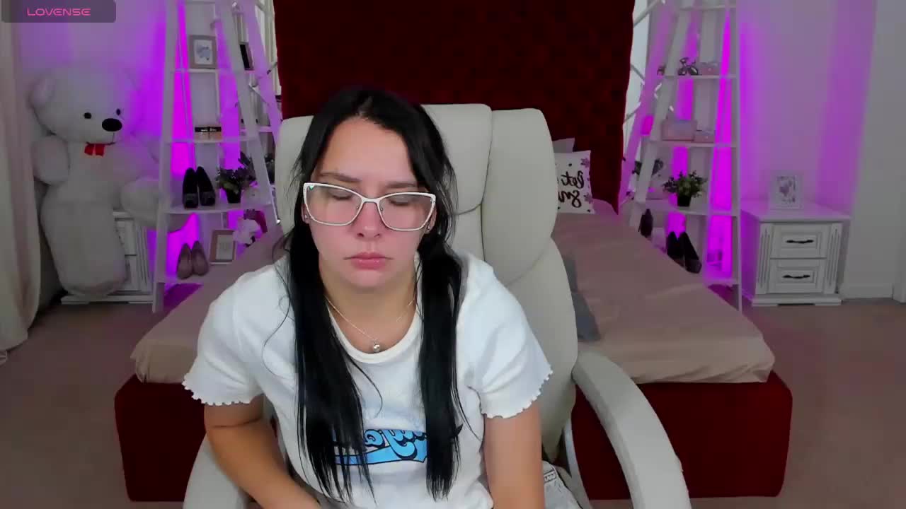 Livia-Shy Adult Chat October 8, 2026