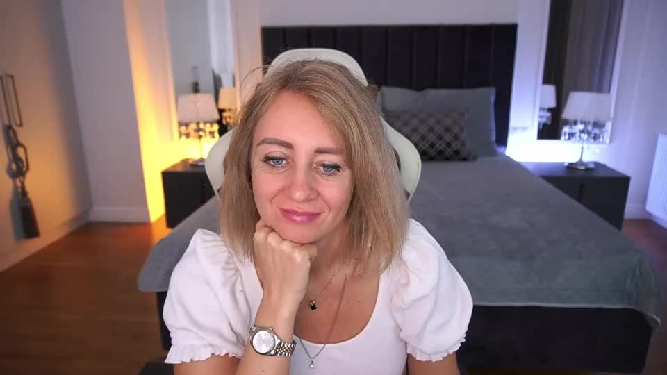 lavandersophi Adult Chat October 8, 2026