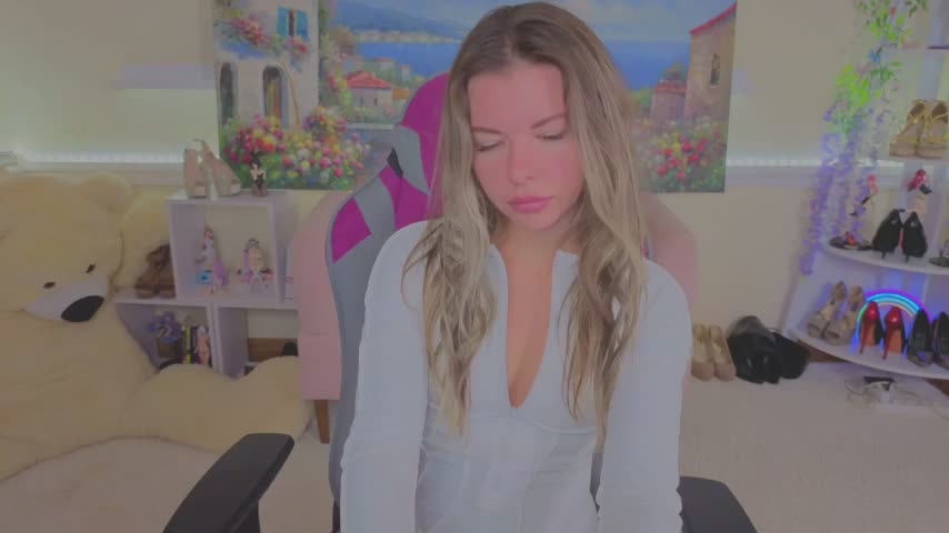 Real_Tini Adult Chat October 8, 2026