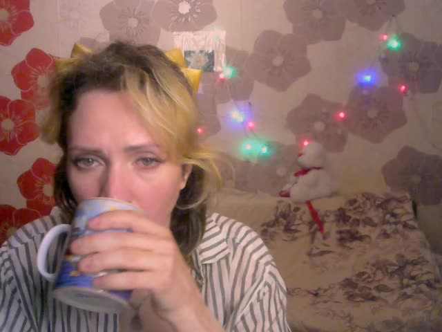 Queen_Daenerys Adult Chat October 9, 2026