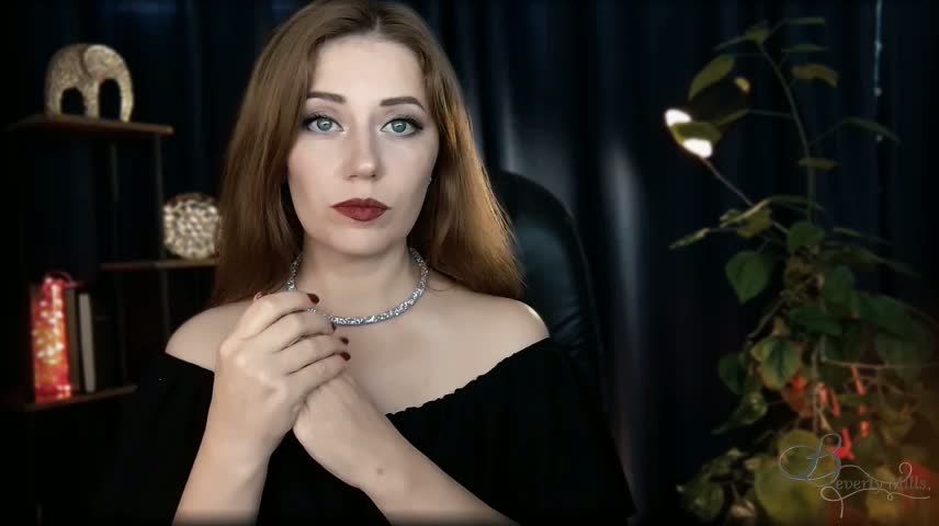 MissBeverlyMills Adult Chat October 8, 2026