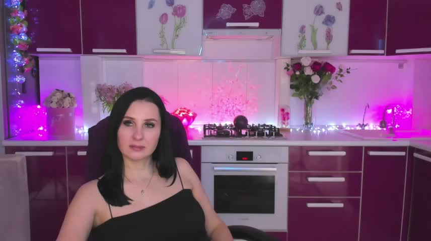 Olivija2020 Adult Chat October 9, 2026