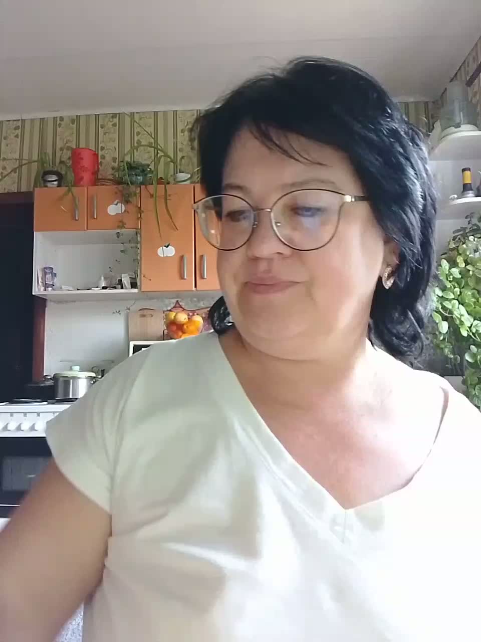 Tanya19722 Adult Chat October 9, 2026
