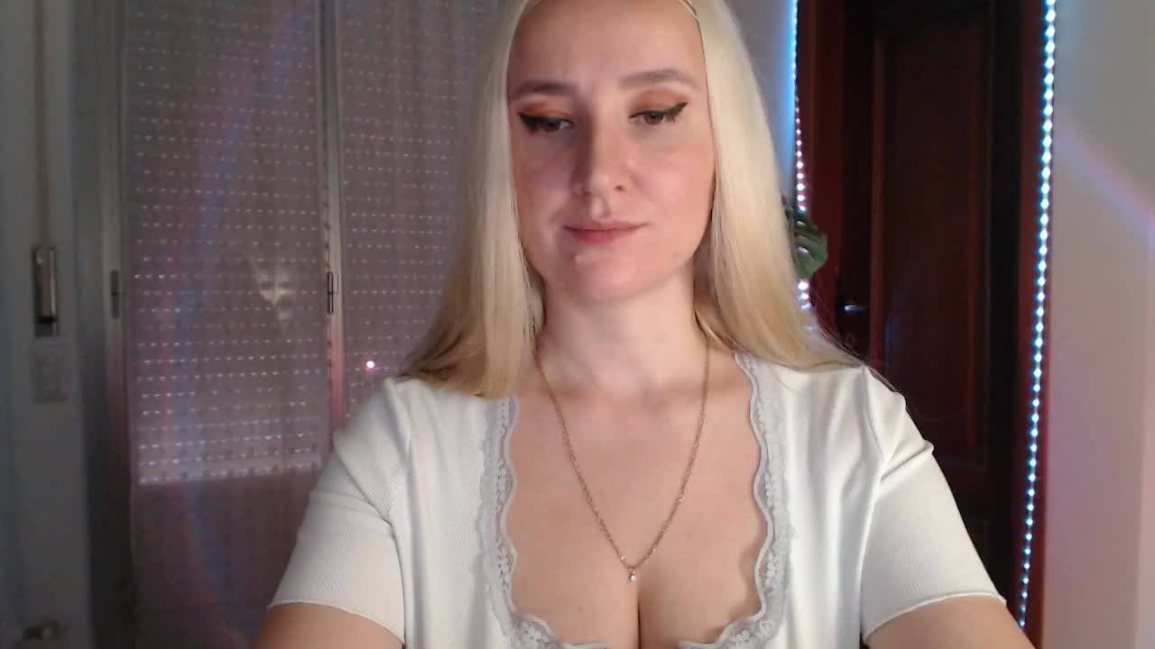 Alina-Lovely Adult Chat October 9, 2026