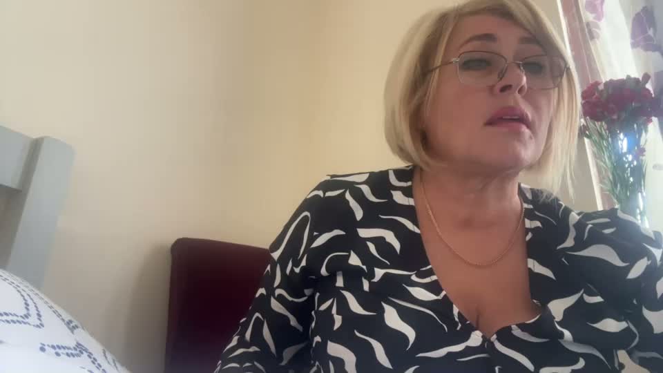 ninalush_ Adult Chat October 9, 2026