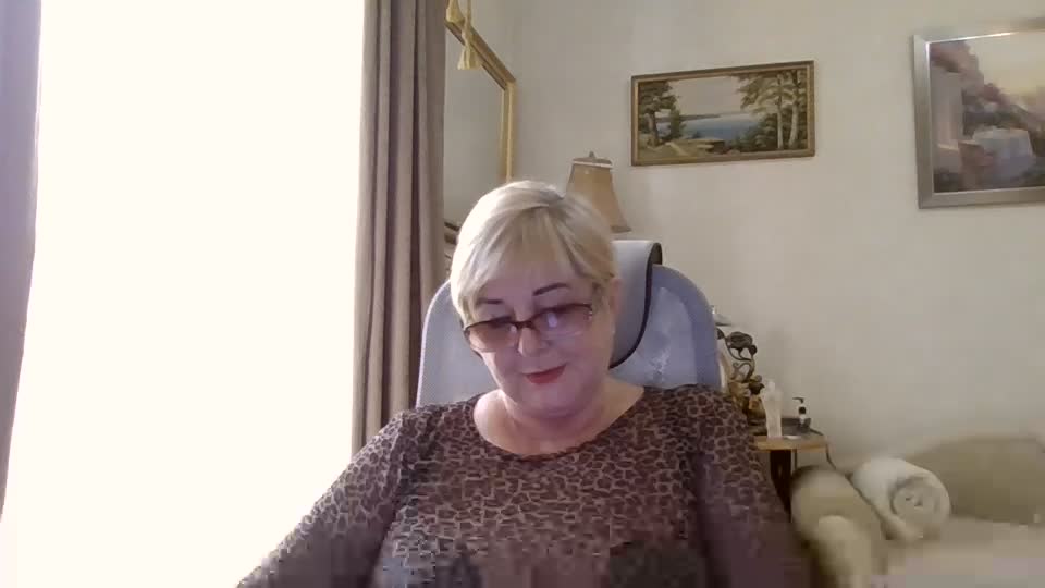 KarinkaSweet Adult Chat October 10, 2026