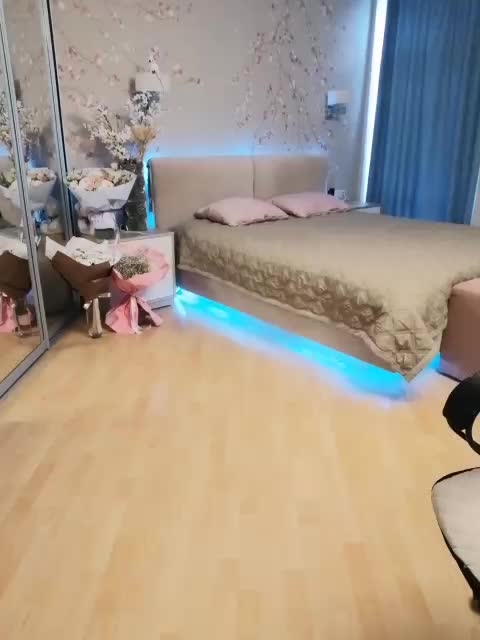 ___Julia___ Adult Chat October 10, 2026