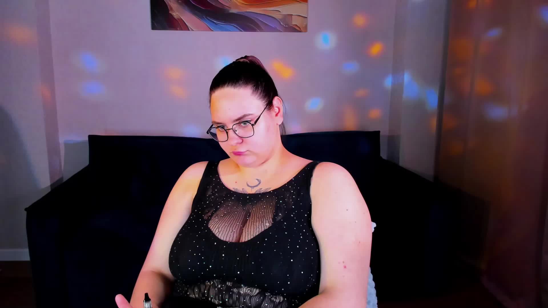 Kity-Mooree Adult Chat October 10, 2026