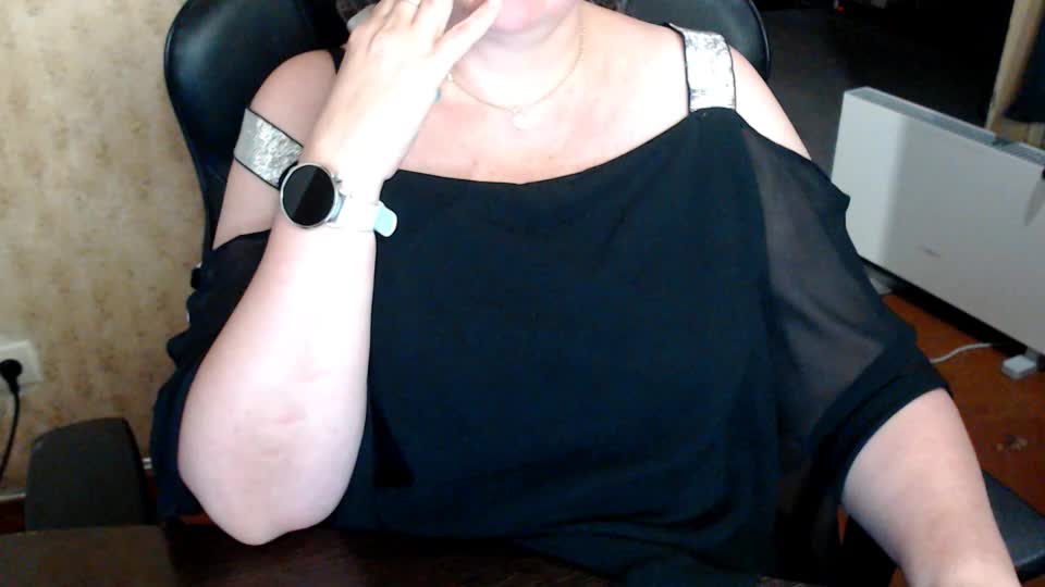 Alisa1917 Adult Chat October 10, 2026