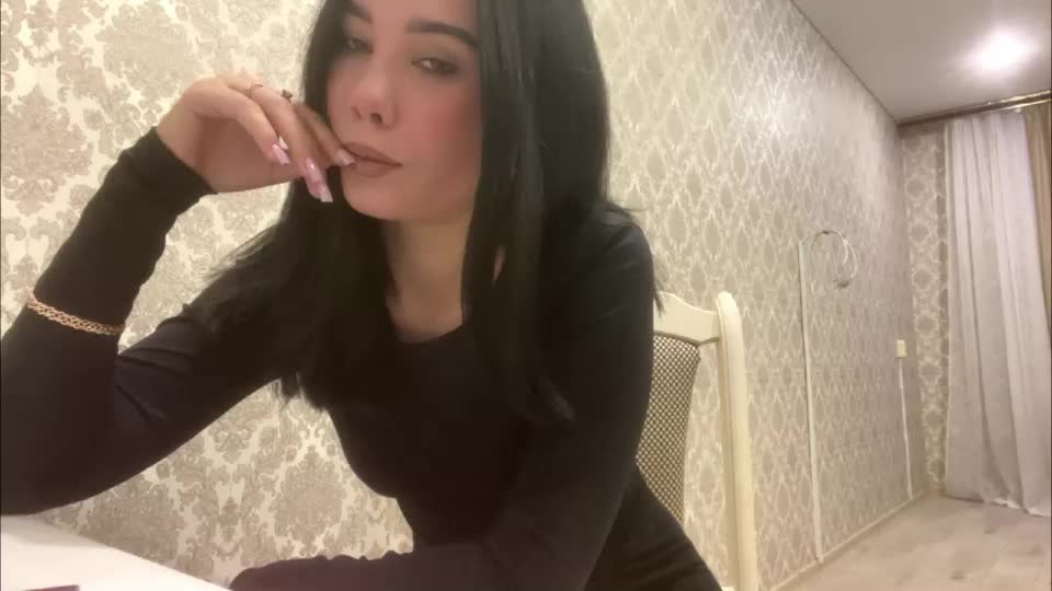 nolli_heily Adult Chat October 10, 2026