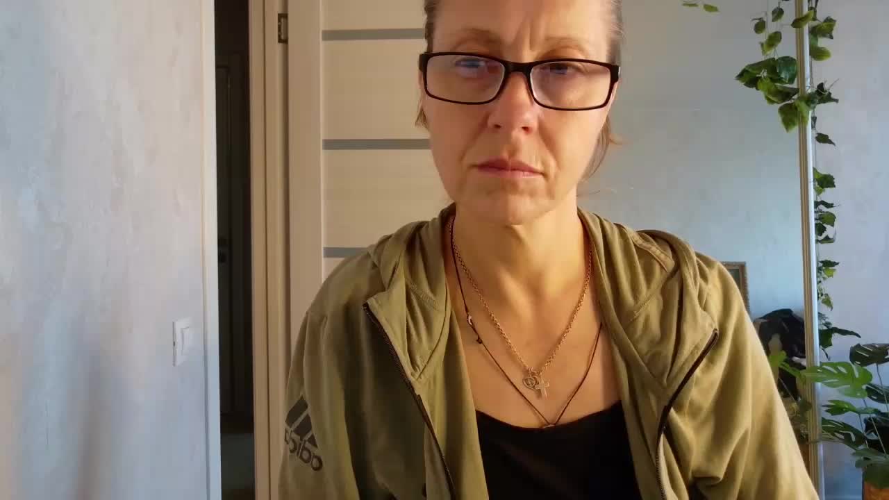 LioraWeiss Adult Chat October 10, 2026