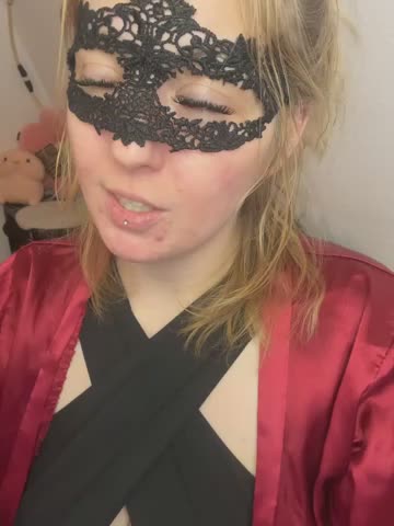 -CurvySecret- Adult Chat October 11, 2026