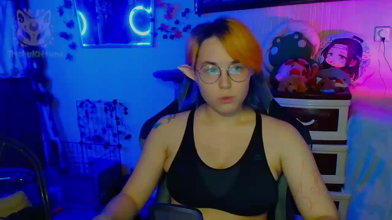 Tricky_Kitsune Adult Chat October 11, 2026