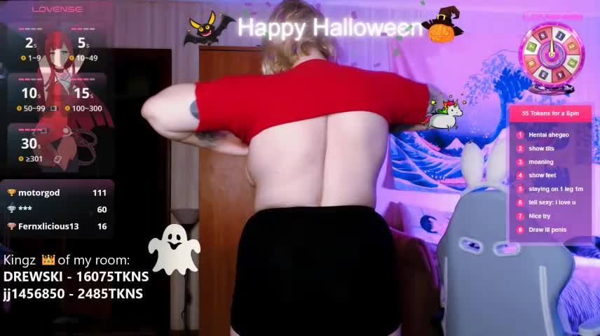 EyesUpHere8 Adult Chat October 12, 2026