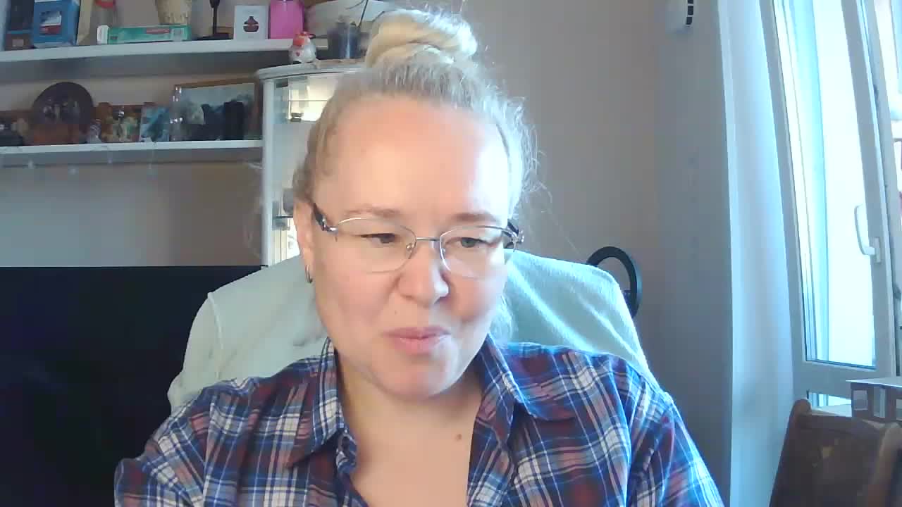 Viola27 Adult Chat October 11, 2026