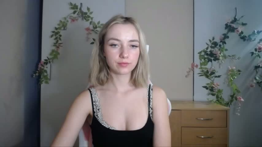 LuciaYoung Adult Chat October 12, 2026