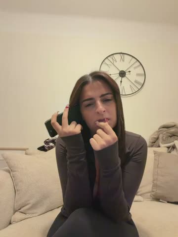 miniclaraaa Adult Chat October 12, 2026